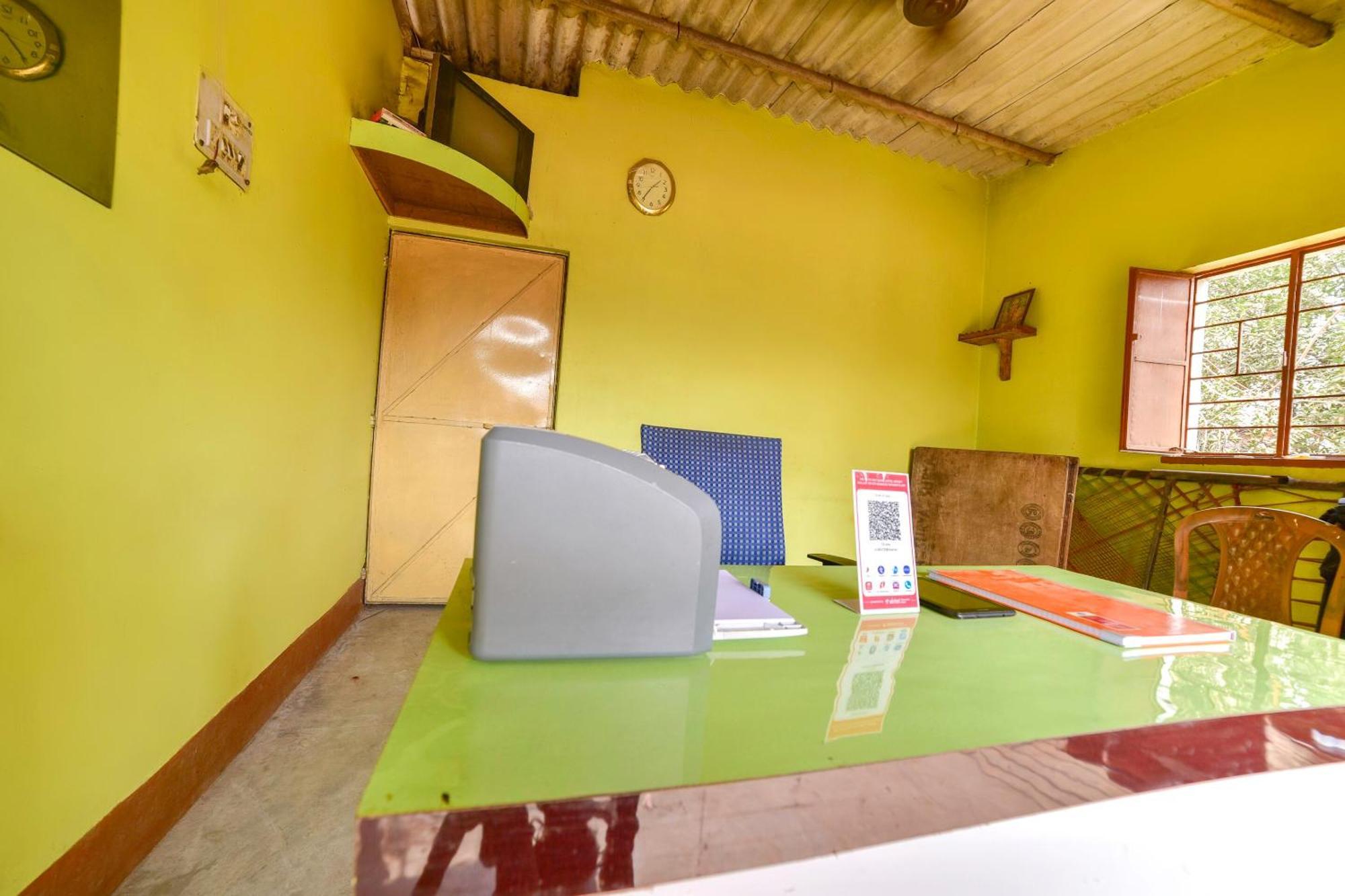 Oyo Flagship Ashoka Guest House Bihta ภายนอก รูปภาพ