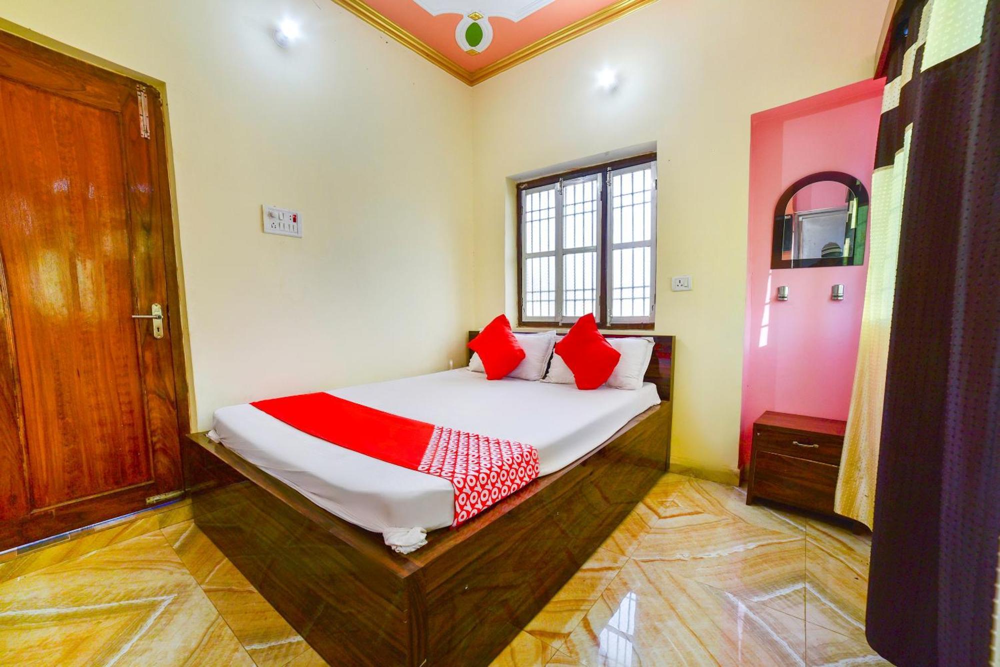 Oyo Flagship Ashoka Guest House Bihta ภายนอก รูปภาพ
