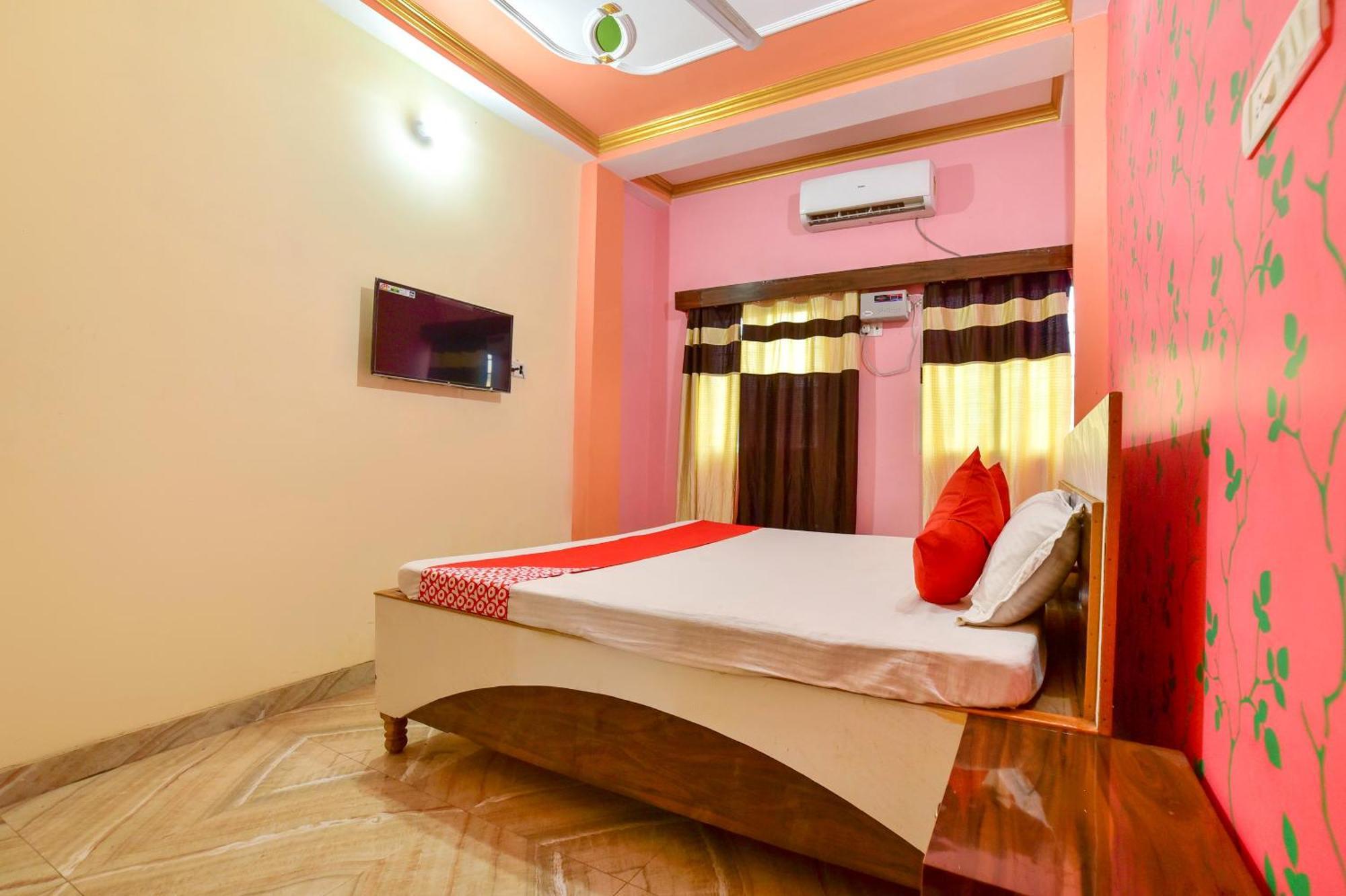Oyo Flagship Ashoka Guest House Bihta ภายนอก รูปภาพ