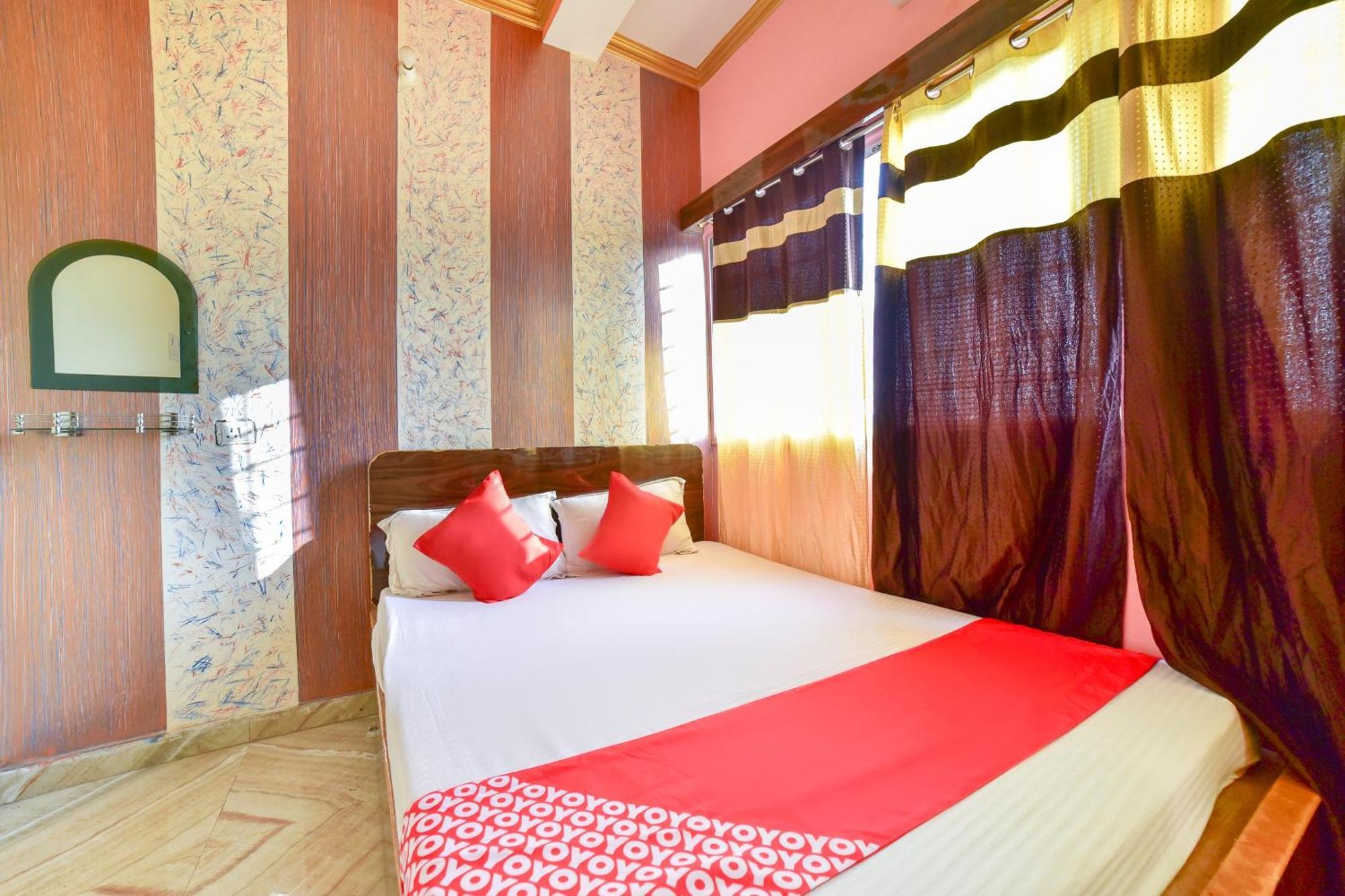 Oyo Flagship Ashoka Guest House Bihta ภายนอก รูปภาพ